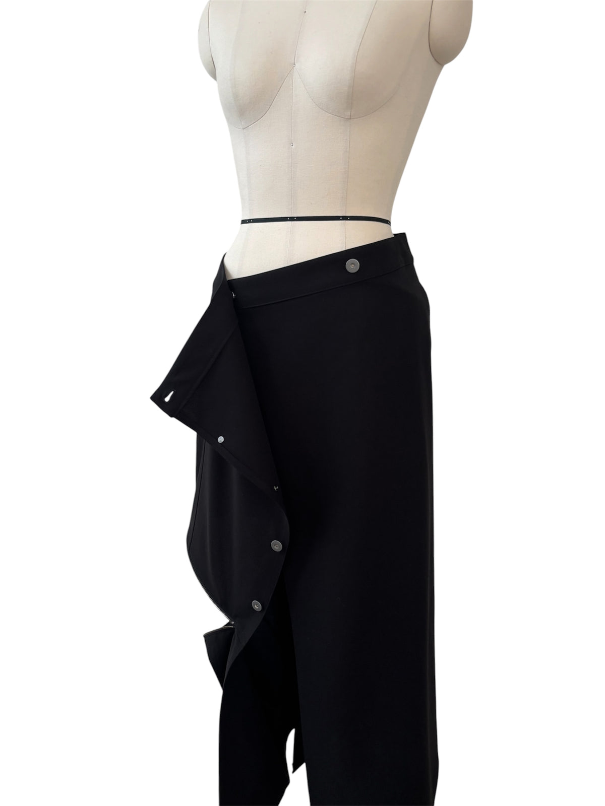 ”DRIFT LINE WRAP SKIRT"